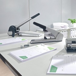 Leitz 5553 velkokapacitní sešívačka s plochým sešíváním, 120 listů, ergonomický design
